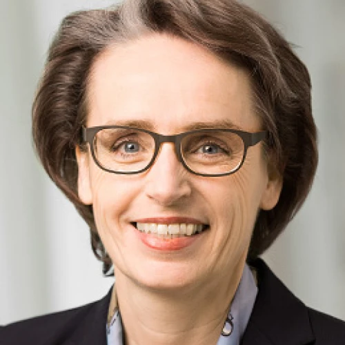 Rechtsanwältin und Steuerberaterin Dr. Karin Ebel
