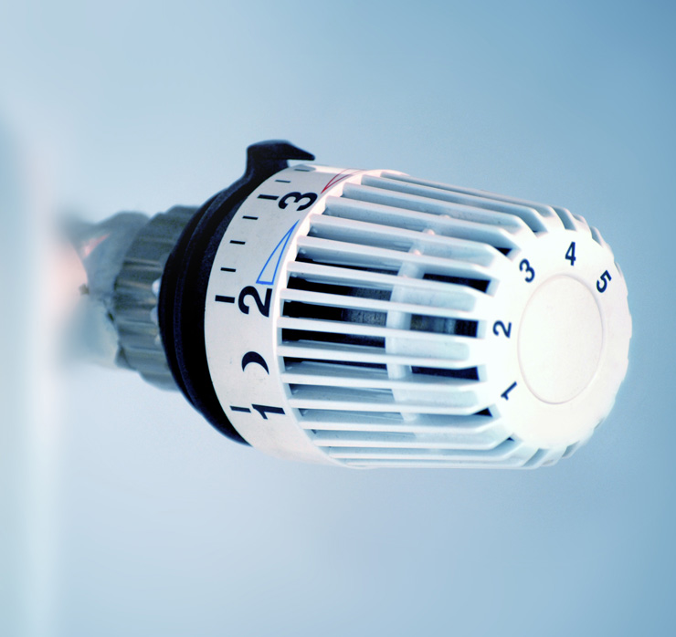 Thermostat als Symbol für Energieverbrauch und schnelle Lieferantenwechsel