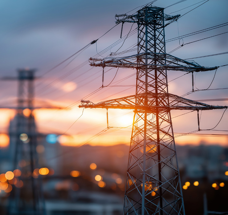 Stromleitungen als Symbol für Konzessionsabgaben und Energieabrechnung